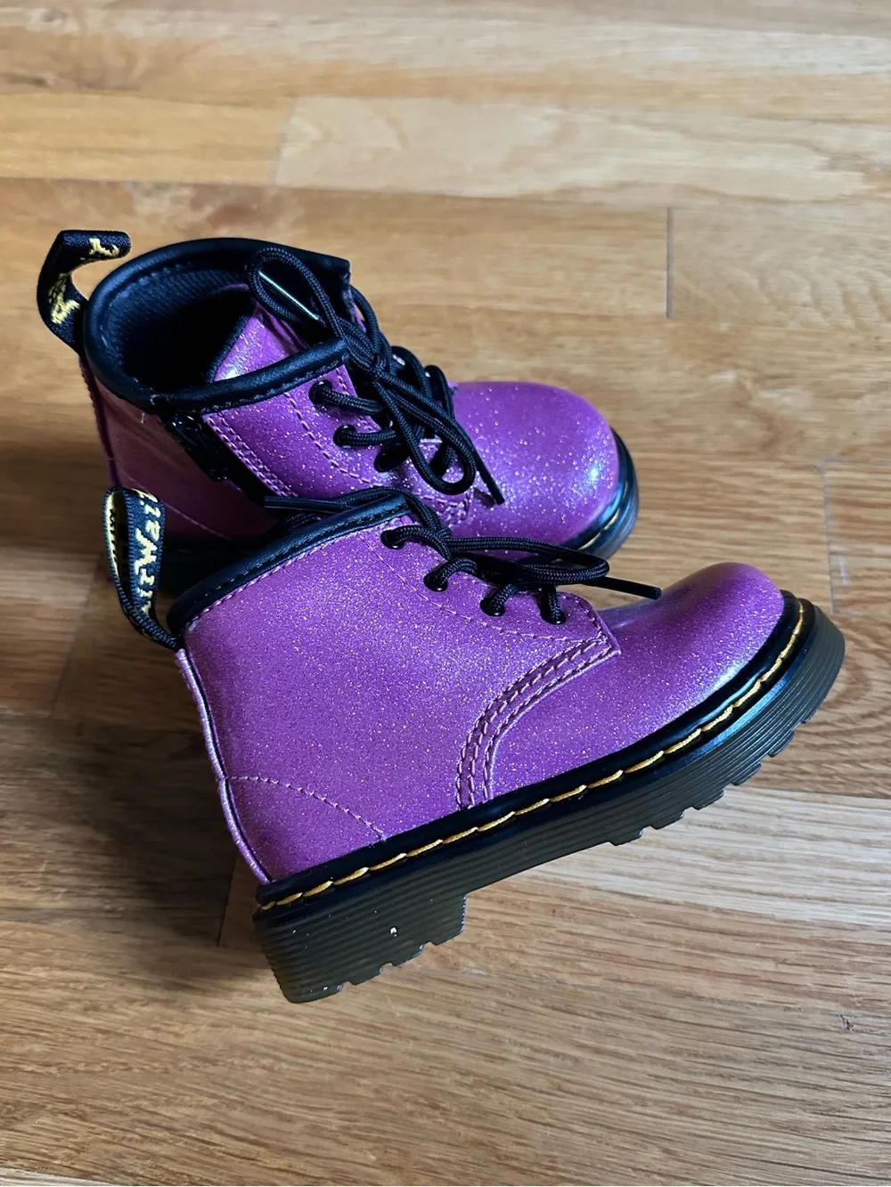 Dr. Martens Toddler Glitter Lace-Up Boots in Pink (6C) *Like NEW*